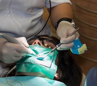 Get Root Canal Treatment From a Specialist in Washington Dc